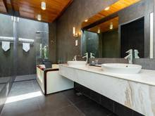 Hình ảnh Biêt thự 1 triệt 1 lầu có  sân vườn hồ bơi riêng ngoài trời 500m2