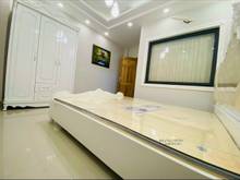 Hình ảnh Hạ giá 2 tỷ Cần bán gấp CHDV 11 Phòng.4 lầu.83M2.Cù Lao.Phú Nhuận