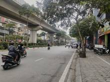 Hình ảnh 6.4 tỷ! Bán nhà Yên Lãng, 58m2, ô tô, kinh doanh, gần phố.