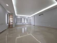 Hình ảnh Cho thuê nhà MT Sư Vạn Hạnh Q10 4.5x20m trệt 5 lầu thang máy