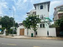 Hình ảnh Cần bán Villa 3 măt tiền Nguyễn Văn Hưởng  khu Compound Thảo Điền 2