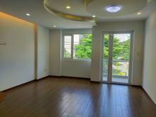 Hình ảnh Cho thuê nhà hẻm xe hơi gần ngã tư Lê Văn Sỹ - Trần Quang Diệu, quận 3