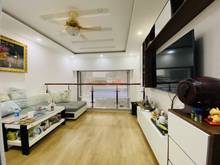 Hình ảnh Quận 10 Hẻm 285 CMT8, 52m2 ngang 4m có thang máy, gần CC Hà Đô 10.5 tỷ