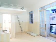 Hình ảnh Phòng Ban công, có gác, kệ bếp giá từ 2.7 triệu Nguyễn Công Hoan
