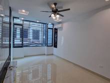 Hình ảnh Cần bán gấp nhà ngõ 165 Cầu Giấy, Nhà góc 5 tầng đẹp, ô tô tránh. 53m2
