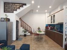 Hình ảnh BÁN GẤP NHÀ, phố Bồ Đề, Long Biên