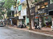 Hình ảnh Cần bán nhà mặt phố Trúc Khê - Nguyên Hồng. Khu dân trí cao, sầm uất.