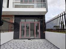 Hình ảnh Nhà hoàn thiện shr chính chủ bán.có 3phòng ngủ