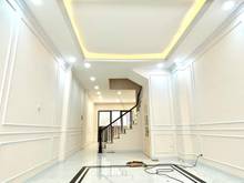 Hình ảnh Bán nhà đẹp Nguyễn Văn Cừ 4 tầng ô tô tránh về ở ngay