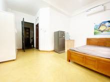 Hình ảnh Phòng ban công Full NT sát BV 175, ĐH Mở...
