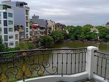 Hình ảnh View hồ triệu đô, ô tô đỗ cửa ngày đêm, trung tâm quận HBT