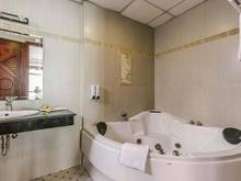 Hình ảnh Bán khách sạn 3* mặt tiền đường Thái Văn Lung, phường Bến Nghé, Q1, 1H