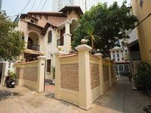 Hình ảnh Cho thuê villa cao cấp hẻm xe hơi 139 Đường Nam Kỳ Khởi Nghĩa, Quận 3.
