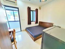 Hình ảnh CHdV Quận 4 có thang máy full nội thất , có ban công