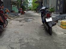 Hình ảnh Nhà MT đường rộng 5m thông , KDC bình phú-p10-q6-DT:40m-6 ty.TL