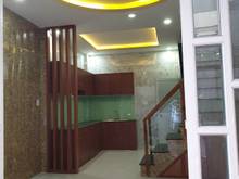 Hình ảnh Bán nhà Phùng Văn Cung, P7, DT 23.4m2, 2PN 2WC, Giá 3,9 tỷ TL