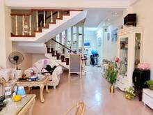 Hình ảnh Bán nhà PHƯƠNG MAI ĐỐNG ĐA KD đỉnh cao 50m2, Mt 5M, Giá 18.5 Tỷ.