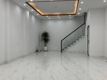 Hình ảnh Tôi cần bán nhà ngõ 8 Bùi Ngọc Dương, giá 4,4 tỷ, 45m2x3T, ô tô đỗ gần