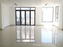 Hình ảnh Cho thuê tòa nhà số 12 lê văn sỹ,p11,phú nhuận - 4x28m nở hậu 5.5m 7L