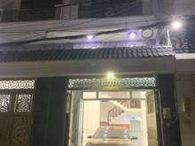 Hình ảnh Nhà 4x18, Lê Văn Quới, BTĐ A, 1 lửng ,2 lầu, 4 phòng ngủ, 5 wc