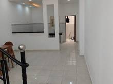 Hình ảnh Dịch nợ bán gấp nhà đẹp hẻm đường Kha Vạn Cân - SHR