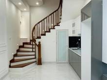 Hình ảnh Siêu phẩm Ngọc Lâm nhà mới 5 tầng thiết kế rất đẹp chào giá 6,5 tỷ ngõ