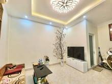 Hình ảnh Bán nhà hào nam, đống đa 37m2 giá nhỉnh 4 tỷ liên hệ 0934306903.