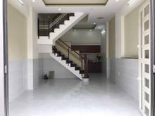 Hình ảnh Xe hơi đậu trước nhà thông đường số 14a , 1T2L+ST