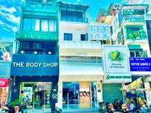 Hình ảnh Mặt tiền quận 3 Lê văn sỹ nhà đẹp