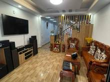 Hình ảnh Nhà chính chủ , giá rẻ ,q7 xe hơi đỗ cữa , gần mặt tiền
