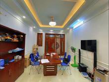 Hình ảnh Nhà ngõ 47 Lâm Du giá 3.85 tỷ, 32mx5T, MT 4.8M, Giao nhà ngay, Ở luôn