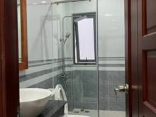 Hình ảnh Bán CHDV hẻm 5m Nguyễn Xí 4 x16 ,trệt lửng 5 lầu ,30tr/th HDT 10 năm