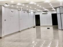 Hình ảnh Cho thuê nhà  Hai Bà Trưng, Quận 1. DT: 4 (nở hậu 6.2m) x 20m.