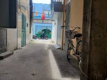 Hình ảnh Bán nhà phố nguyên hồng, 8.5 tỷ, 55m2, 2 mặt ngõ, 10m ra ô tô tránh.