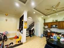 Hình ảnh Bán nhà mặt phố Đội Cấn mặt tiền vip 5.5m giá chỉ 7.5 tỷ