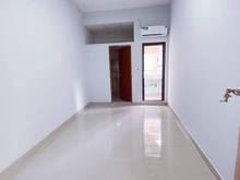 Hình ảnh Trống phòng Balcon mới 100% Bàn cờ,Q3