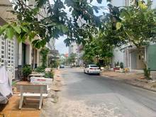 Hình ảnh Bán nhà trệt lầu đường B3 KDC Hưng Phú