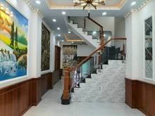 Hình ảnh Vỡ nợ bán nhà 1lầu đường Xóm Chiếu Q4 65M2/920TR gần chợ 200 HXH shr