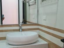 Hình ảnh Chuyển nhượng nhà Phố Ngọc Lâm ,Long Biên gần đường , sang Hoàn Kiếm c
