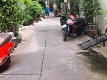 Hình ảnh Sát Vách QUẬN 1 - Sân Rộng Đê Được 4 Bàn Tiệc - 4 Chổ Vào Tới Cửa.