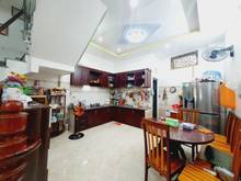 Hình ảnh Chính chủ cần bán gấp,Ngang gần 5m dài 13m giá rẻ bất ngờ chỉ 8 tỷ 7