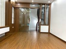 Hình ảnh Nhà Đẹp Mới Đường Bưởi,Ba Đình,Ô Tô Cách Nhà 20m;DT 37Mx5T Giá 5.2 Tỷ