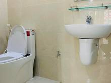 Hình ảnh Bán Nhà Mặt Tiền Trần Hưng Đạo Quận 1 68m2 5Tầng. HĐT 80Tr/tháng