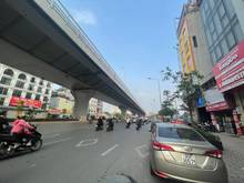 Hình ảnh Bán nhà trường chinh, đống đa, kinh doanh, ô tô,; giá 5-9 tỷ.
