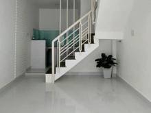 Hình ảnh Nhà trong hẻm giá tốt đường Hoa phượng ,quận Phú Nhuận