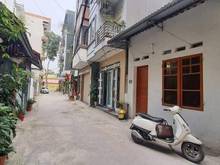 Hình ảnh Nhà mới phố Trạm mặt tiền 6m, gara ô tô hơn 60m2 sắp hoàn thiện