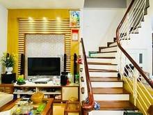 Hình ảnh 5,5 tỷ! Nhà cực đẹp Vũ Tông Phan, 40m2, 6 tầng, cực gần mặt phố.