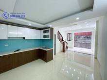 Hình ảnh Bán nhà Di Trạch đường Đan Khê DT 36.8m2 x4 tầng 5PN ô tô đỗ cách 30m