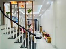 Hình ảnh Bán gấp Mặt ngõ Khương Thượng giá 7.3 tỷ, 35m2x5T, MT 3.5m, Oto đỗ gần