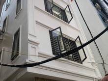 Hình ảnh Nhà mới cần bán 45m2 Nguyễn Văn Cừ, lô góc chỉ có giá 3,98 tỷ